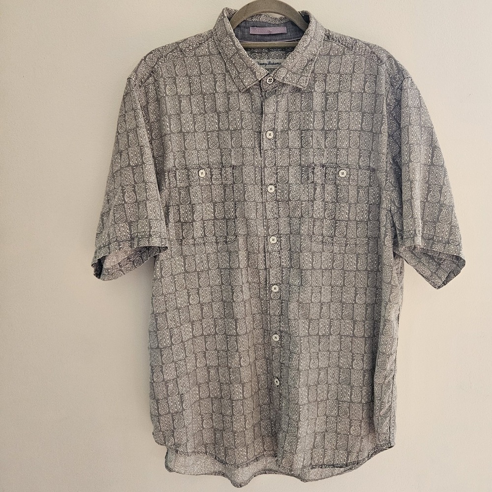 Tommy Bahama Mens L White Grey Pineapple Shirt Button Up Short Sleeve Collared